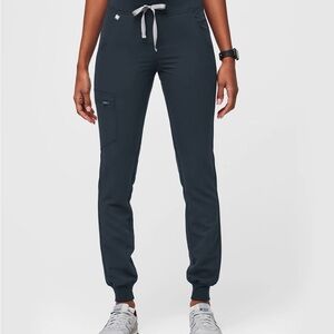 FIGS Dark Harbor Zamora™ - Petite Jogger Scrub Pants